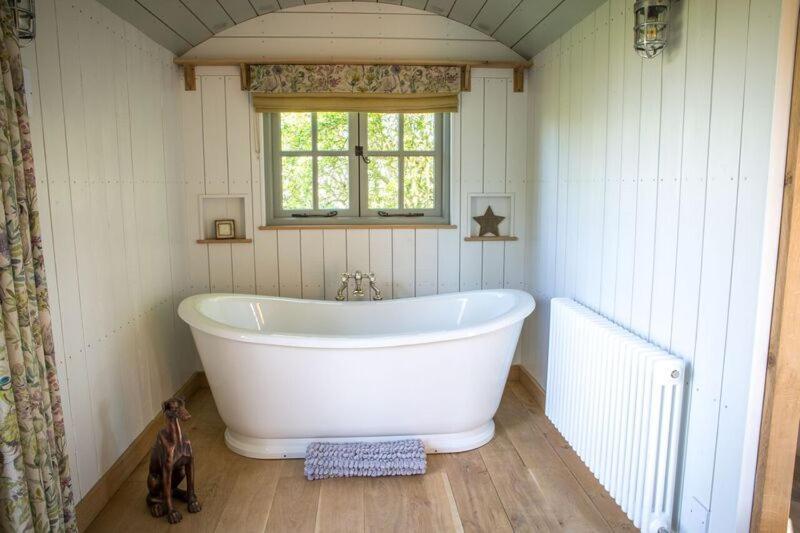 Perkins Luxury Shepherd Huts Nottingham Zewnętrze zdjęcie